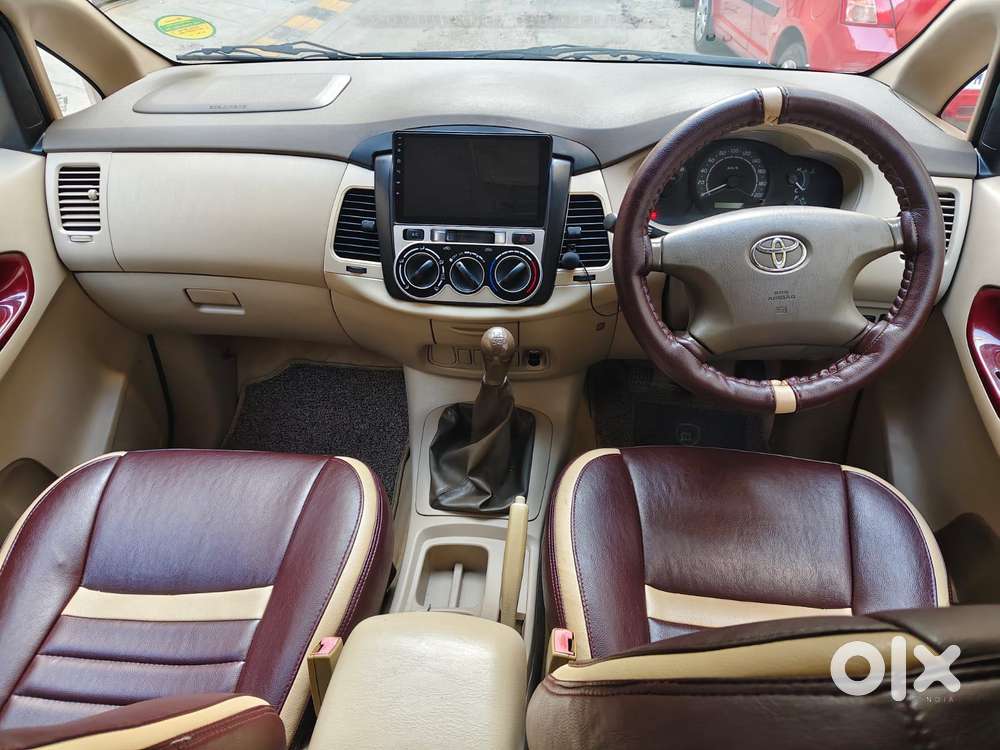 Toyota Innova 2.0 V, 2005, Petrol