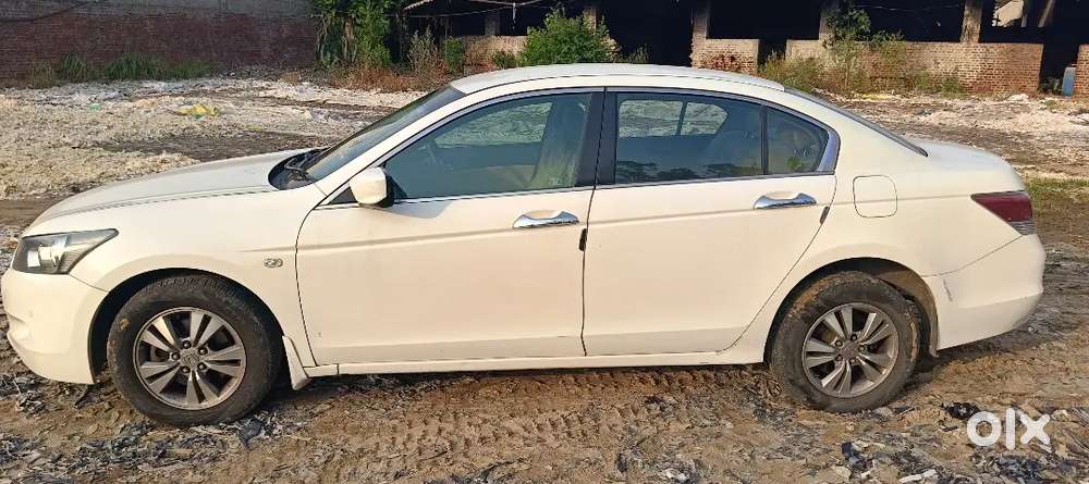 Honda Accord Petrol/cng 132000 Km Driven