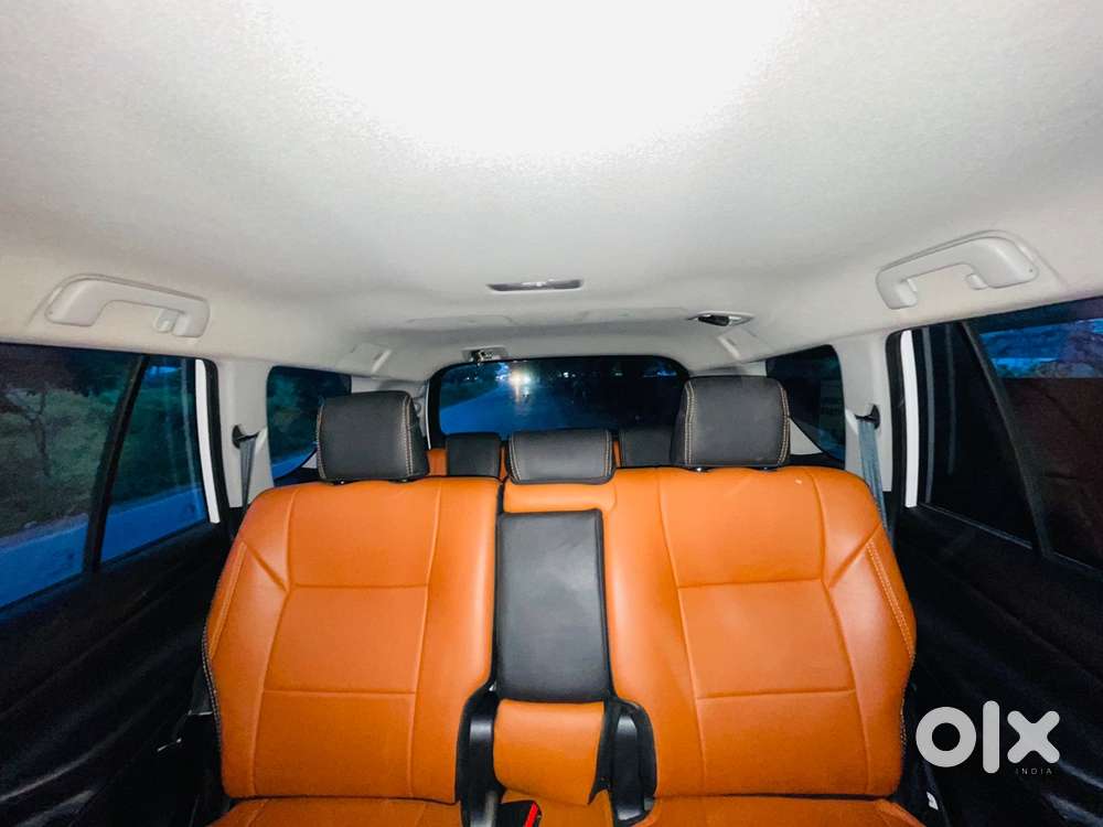 Toyota Innova Diesel 2024