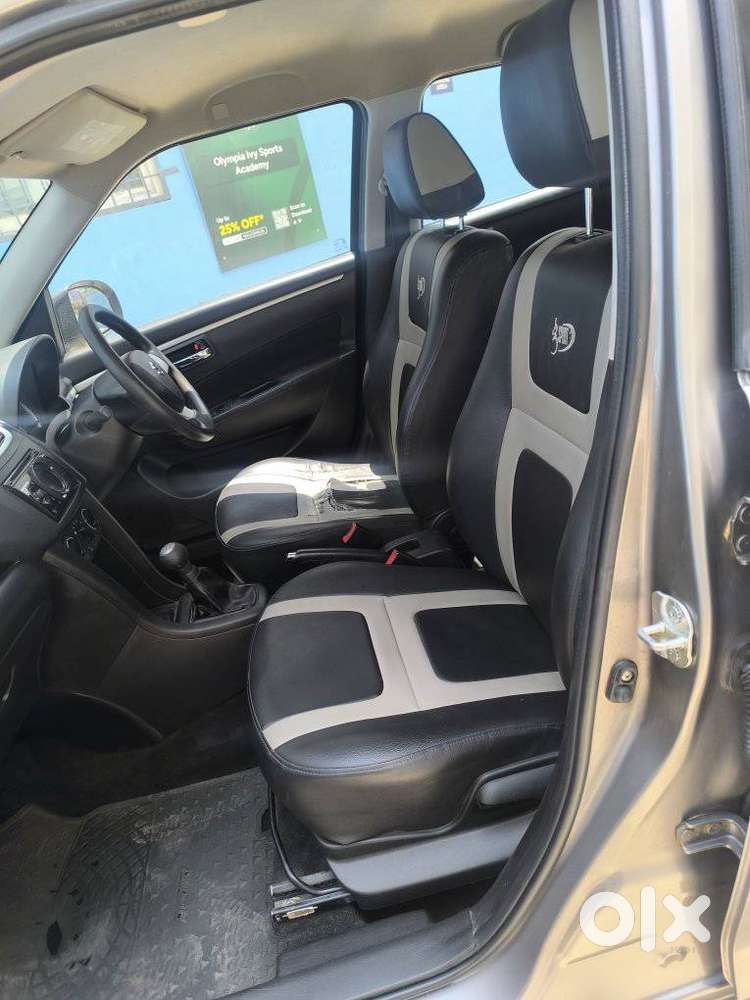 Maruti Suzuki Swift Vxi 1.2 Abs Bs-iv, 2012, Petrol