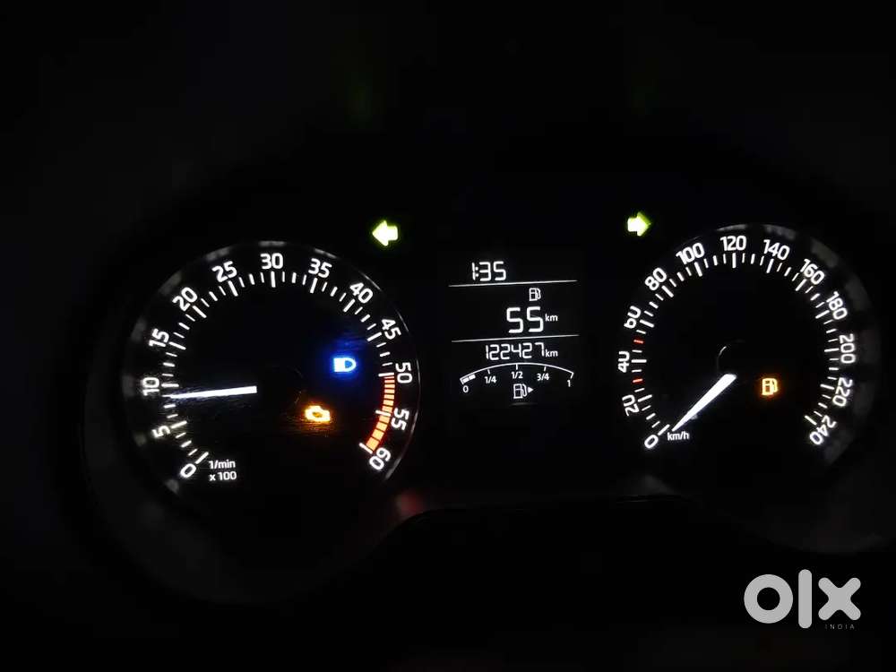Skoda Rapid 1.5 Tdi Ambition

125000 Km Driven  Diesel