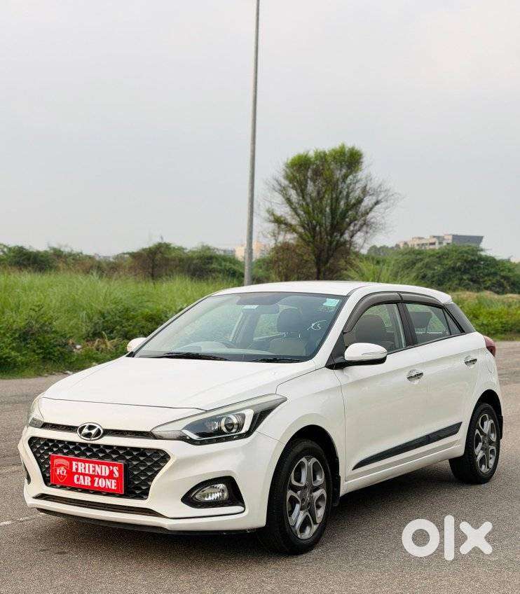 Hyundai I20 Petrol Asta Option, 2018, Petrol