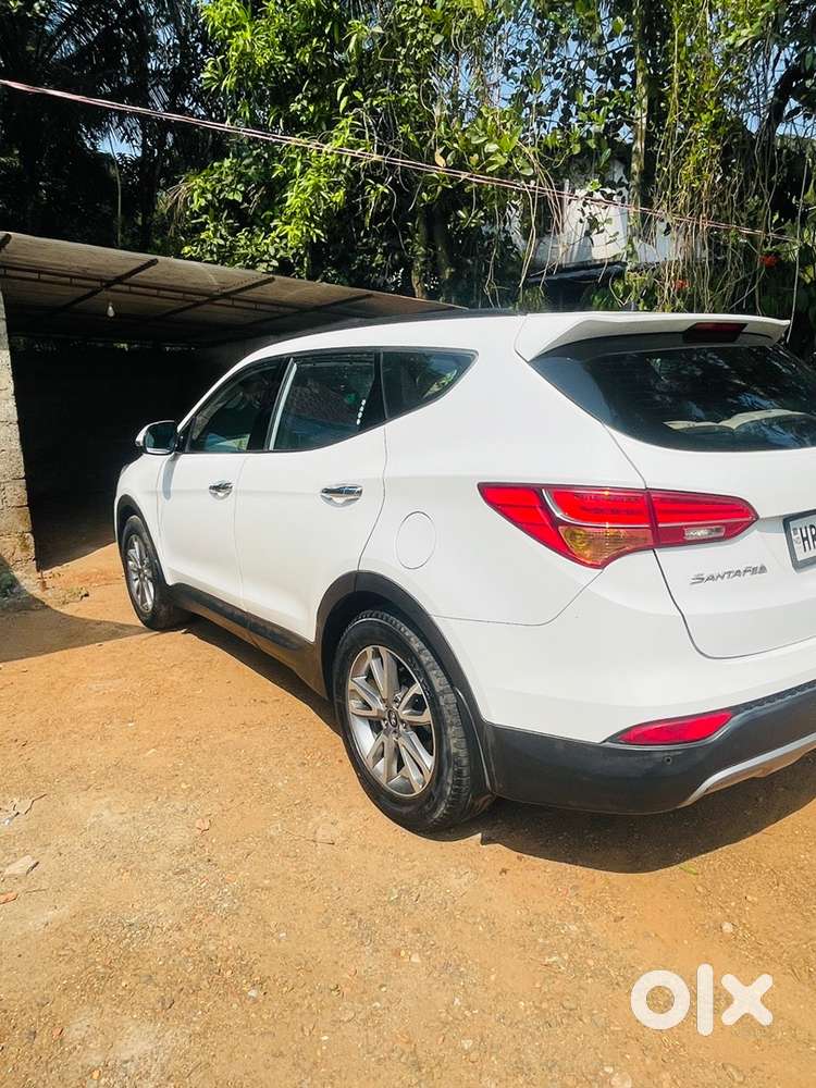 2014 Hyundai Santafe Diesel 4x 2 Automatic Hr Registered 168000kms