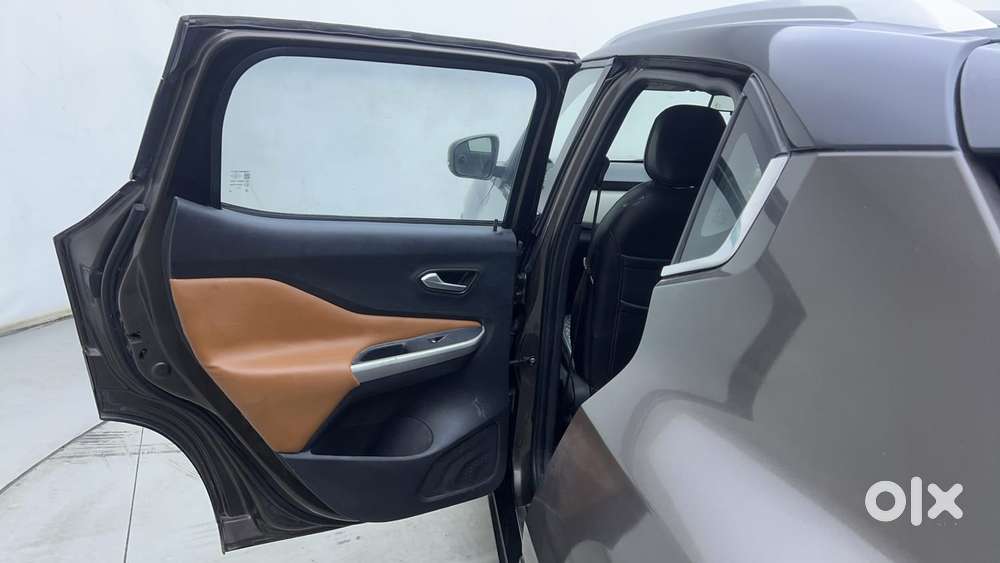 Nissan Magnite Xv Turbo, 2021, Petrol