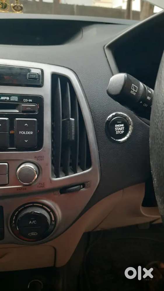 Tow Keys Full Condition