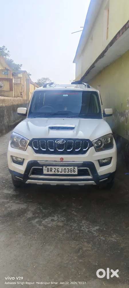Mahindra Scorpio 2015 Diesel 185000 Km Driven
