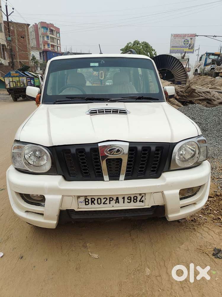 Mahindra Scorpio Facelift, 2016, Diesel