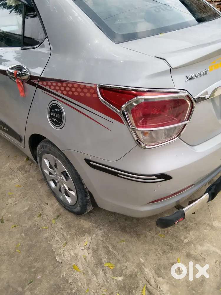 Hyundai Xcent Diesel Manual 2017.  With Camera And One Plus Display