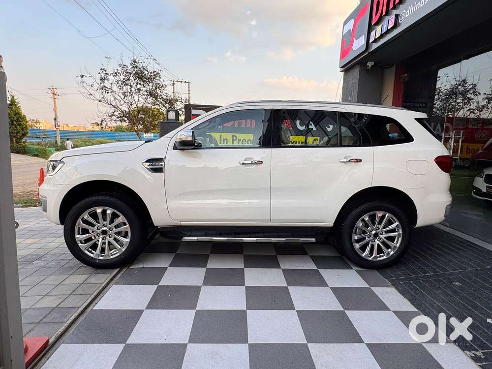 Ford Endeavour 2.2 Titanium At 4x2, 2018, Diesel