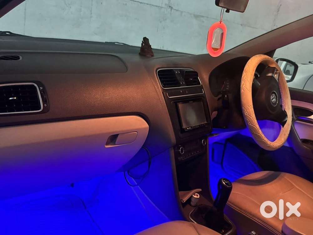 Volkswagen Vento Petrol 2011