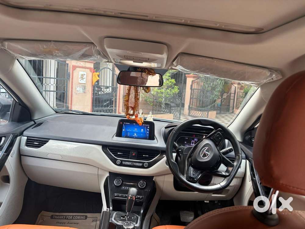 Tata Nexon 1.5 Revotorq Xza Plus Dual Tone Roof (o) Amt, 2021, Diese..