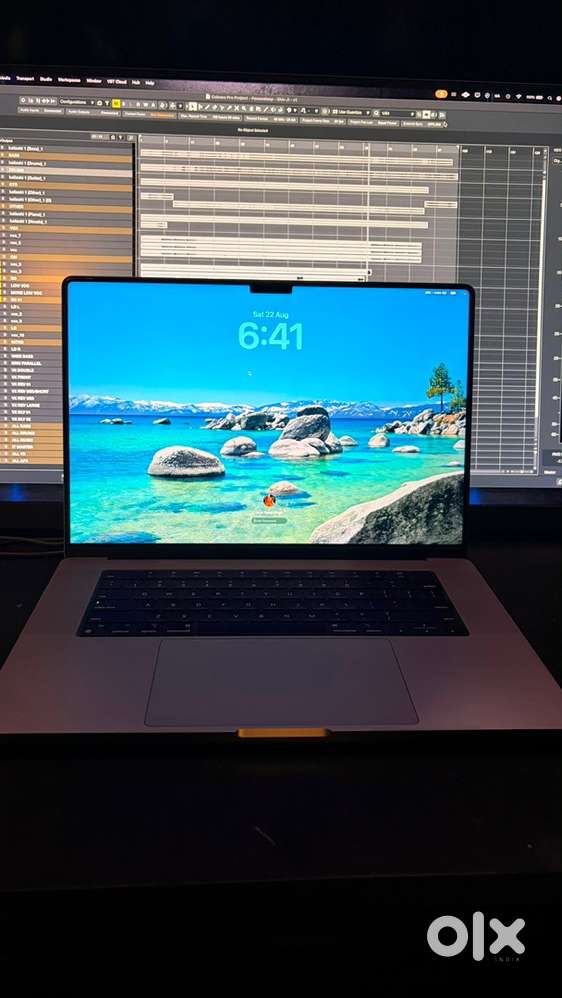 MACBOOK PRO M1 Pro 32gb ram mint condition