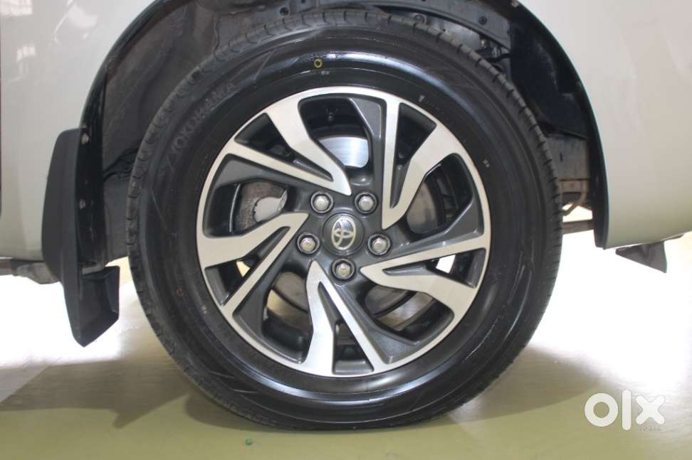 Toyota Innova Crysta 2.4 V, 2023, Diesel