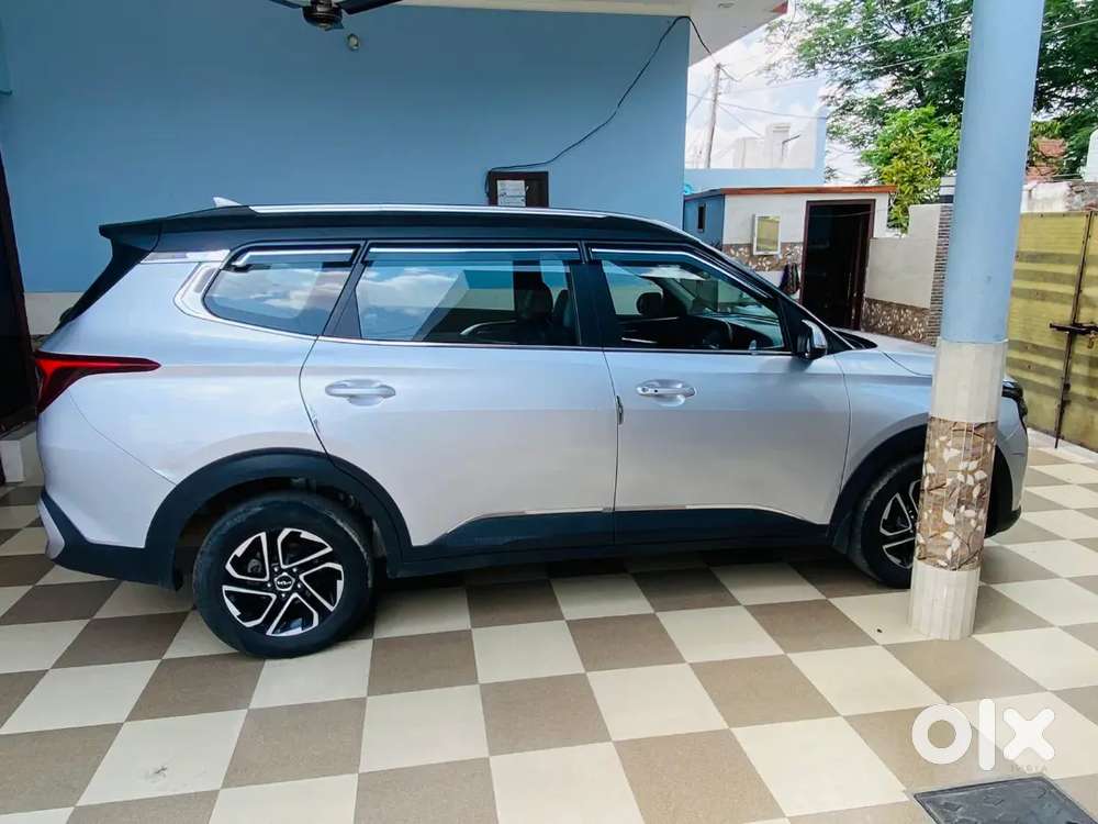 Kia Carens 2022 Diesel 200000 Km Driven Prestige+