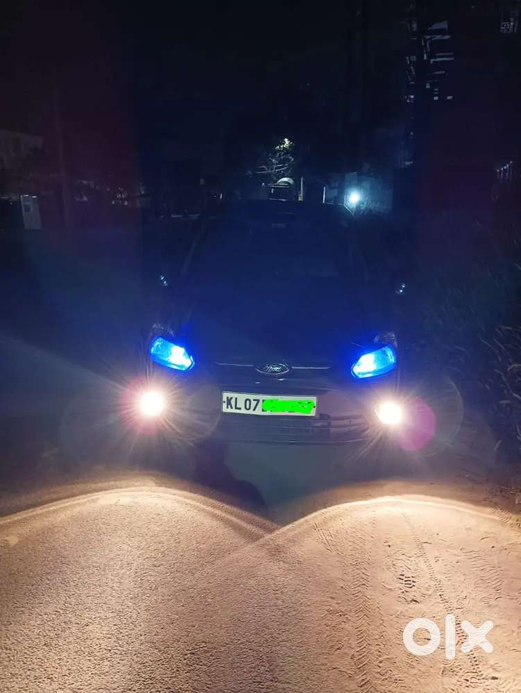 21 Km True Mileage Powerfull 1400cc Ford Figo Good Condition