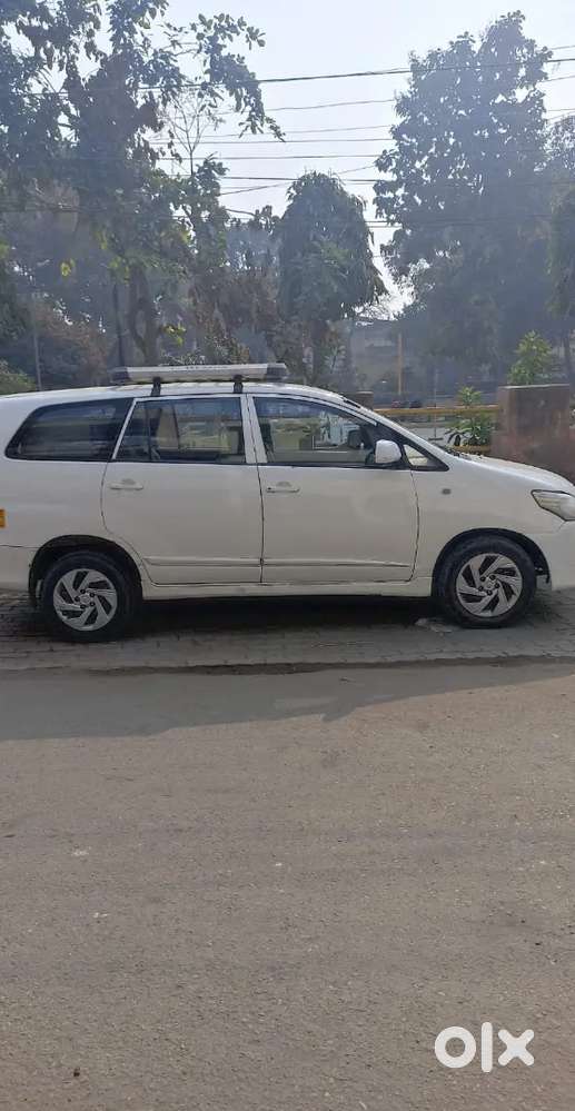 Toyota Innova 2015 Diesel 7 Str