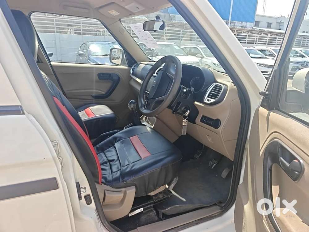 Mahindra Bolero Neo 1.5 N8, 2023, Diesel