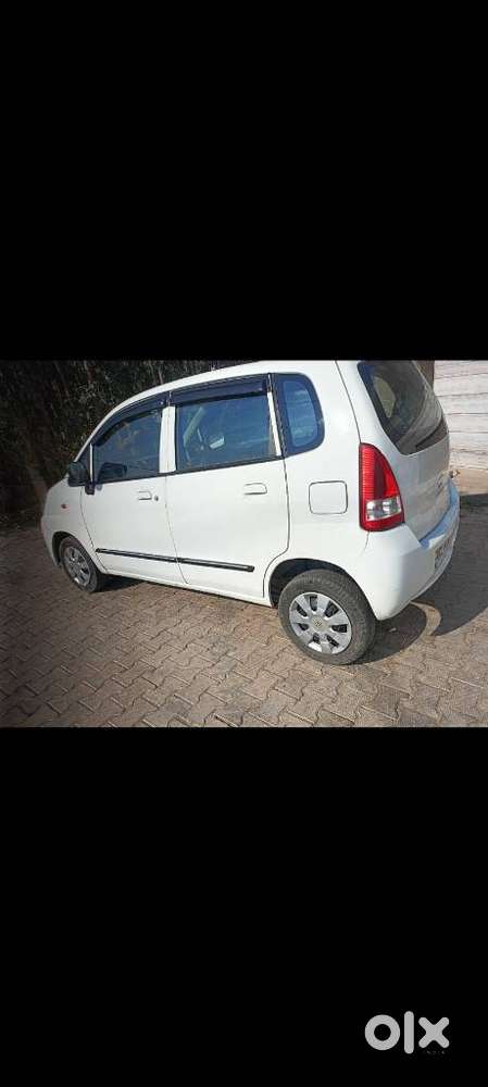 Maruti Suzuki Estilo Vxi, 2010, Petrol