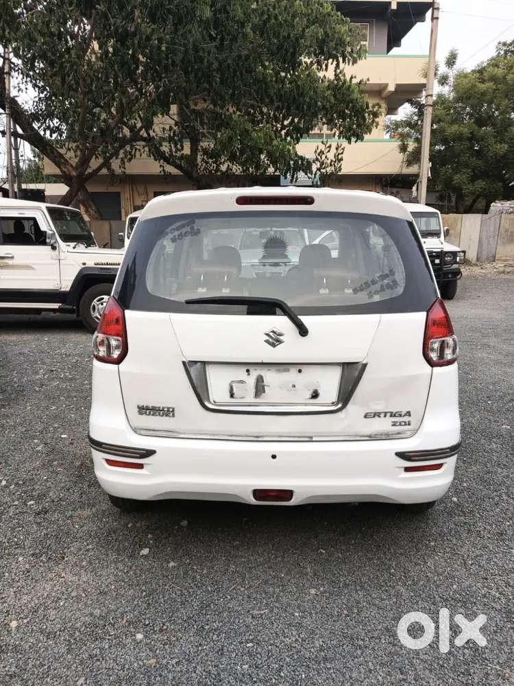 Maruti Suzuki Ertiga 2015 Diesel Well Maintained