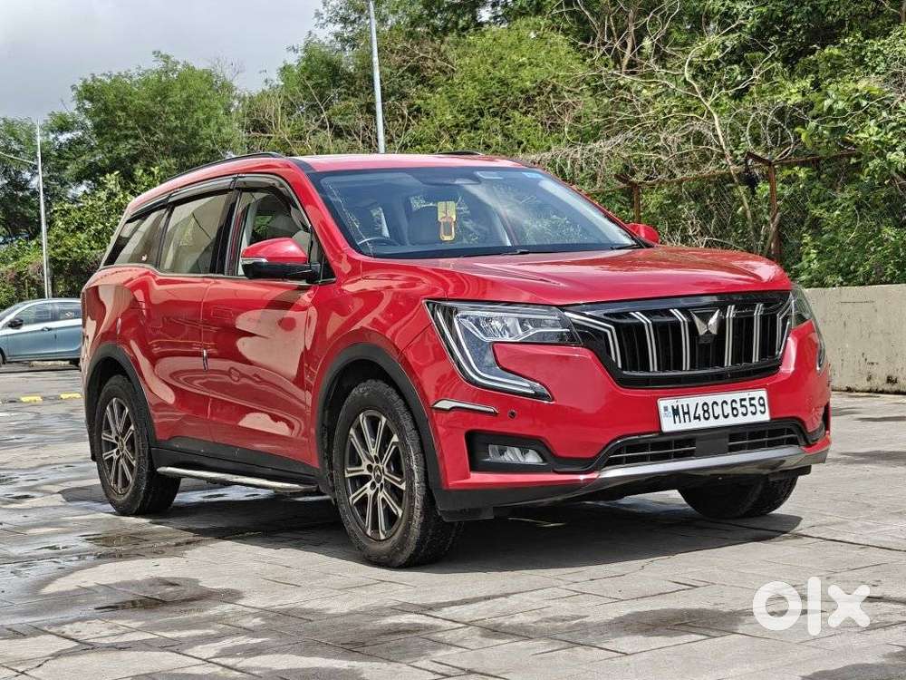 Mahindra Xuv700 2.0 Ax 7 Petrol Mt Str, 2022, Petrol
