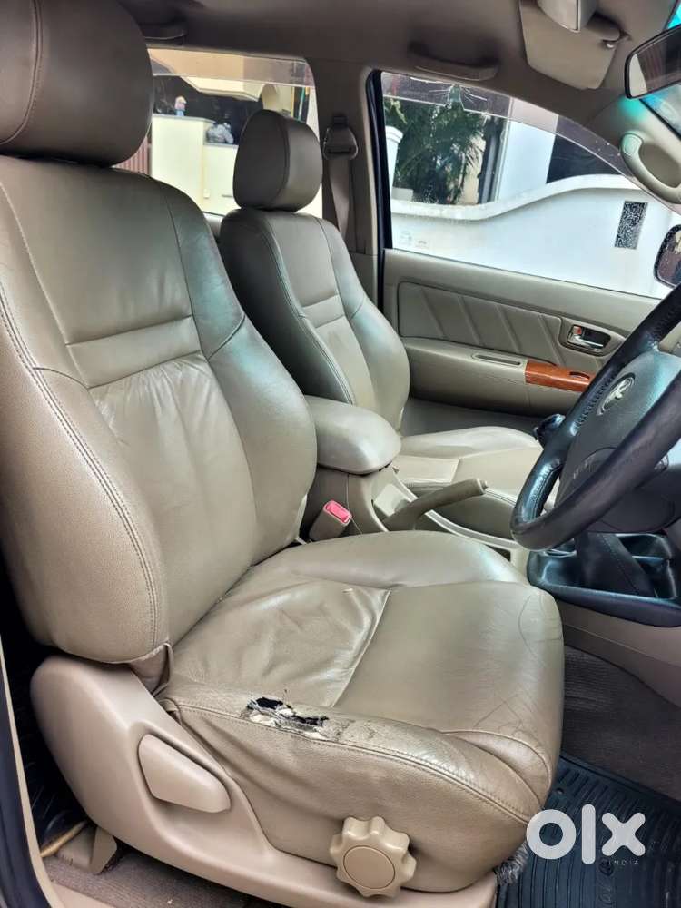 Toyota Fortuner, 2011, Diesel