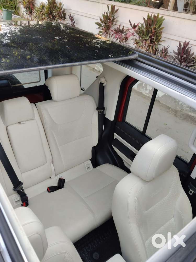 Mahindra Thar Roxx Ax7 L Diesel Mt 2wd, 2024, Diesel