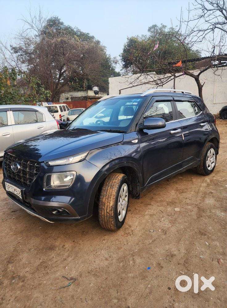 Hyundai Venue S Turbo, 2021, Petrol