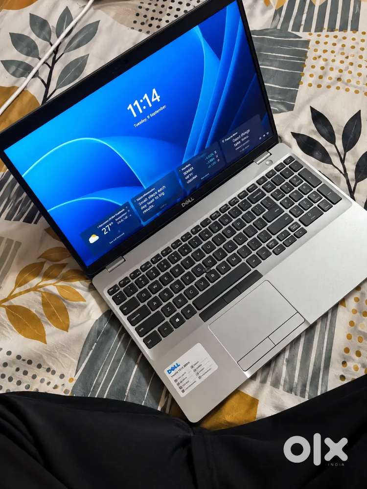 Dell latitude i5 10th H-Series processor 15.6inch business class lapto