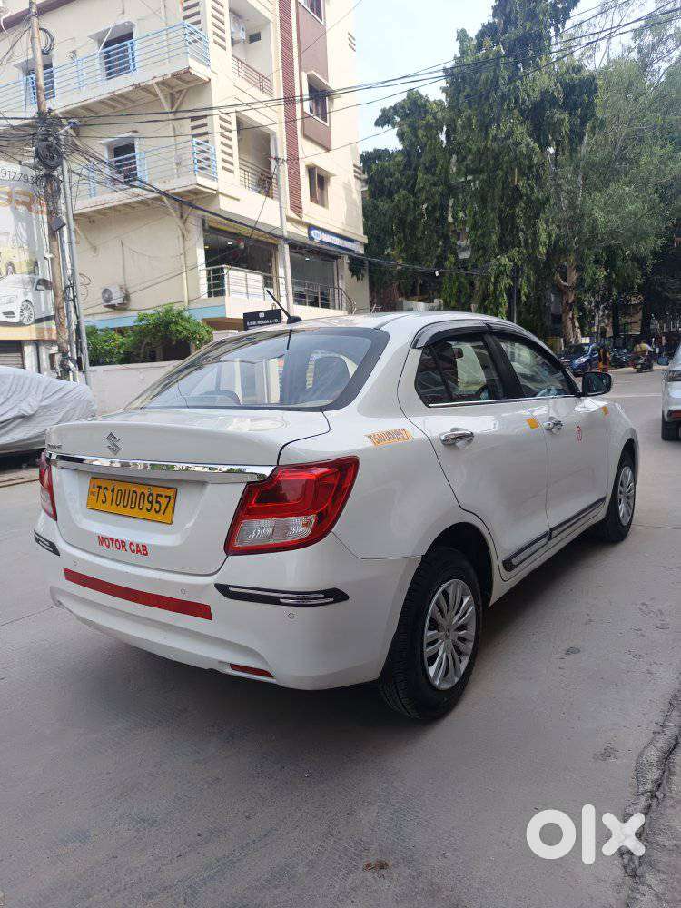 Maruti Suzuki Swift Dzire Vxi Optional, 2023, Petrol