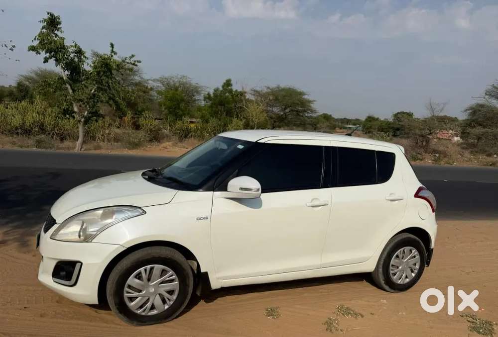 Maruti Suzuki Swift 2016 Diesel 126000 Km Driven