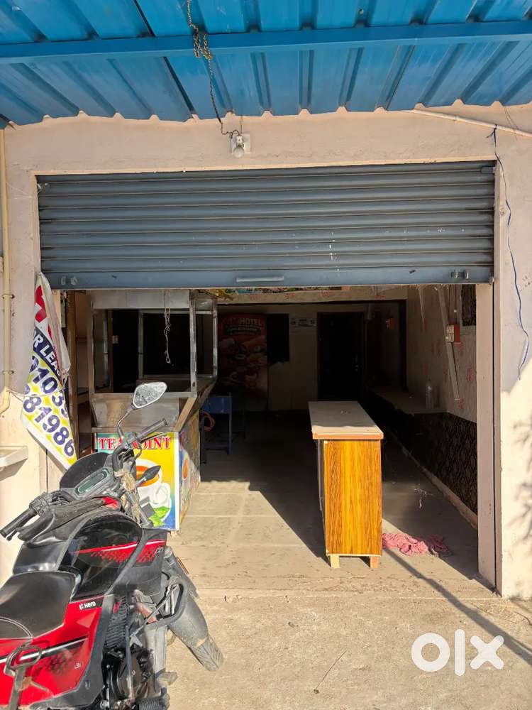 Shutter for rent or lease