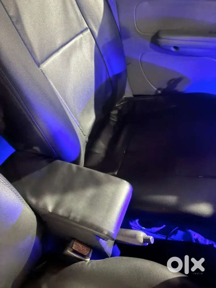 Drl Light Amrested Fog Lamp ,8 Speakers