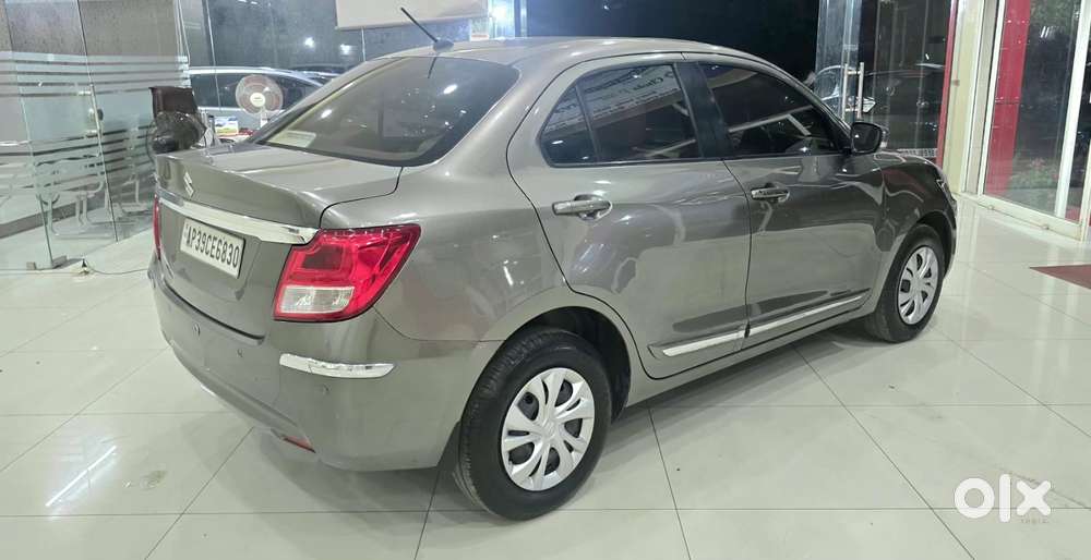 Maruti Suzuki Swift Dzire Vxi(o) Amt, 2019, Petrol