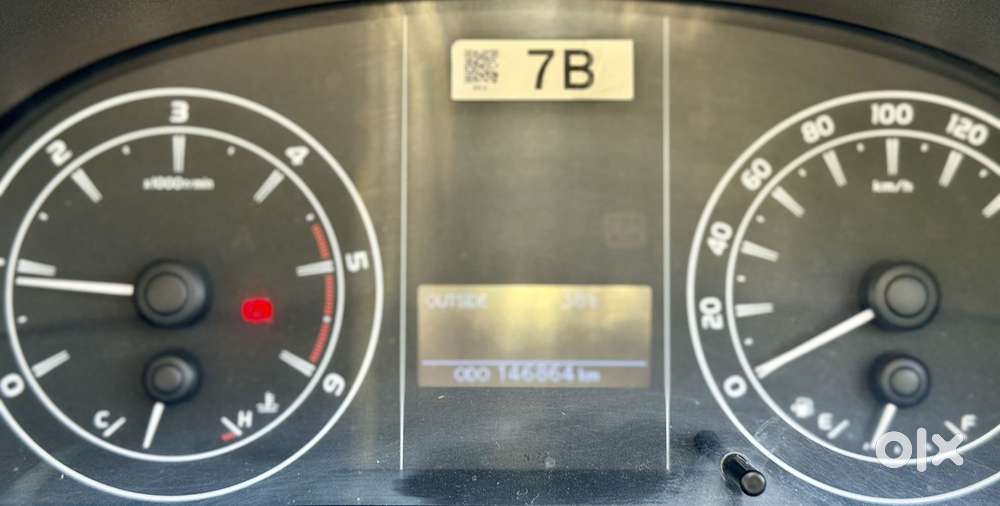 Toyota Innova Crysta 2.4 G Mt 7 Str, 2020, Diesel