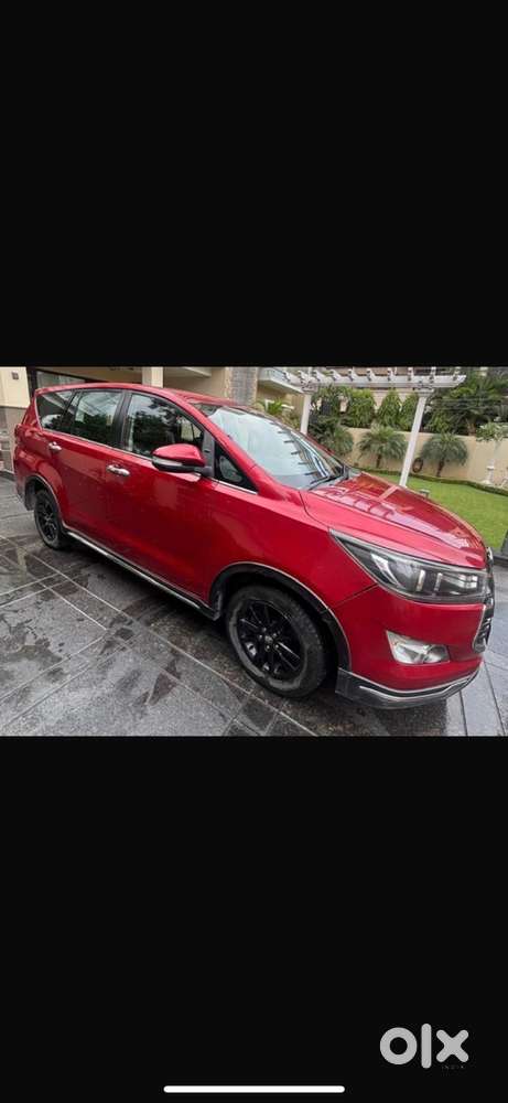 Toyota Innova Crysta Touring Sport Mt 2017 95000 Kms