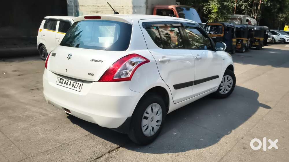 Maruti Suzuki Swift Vxi, 2012, Petrol