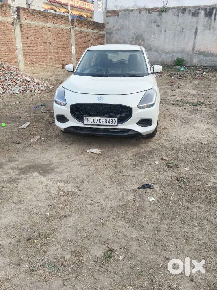 Maruti Suzuki New-gen Swift 2025 Petrol 15000 Km Driven