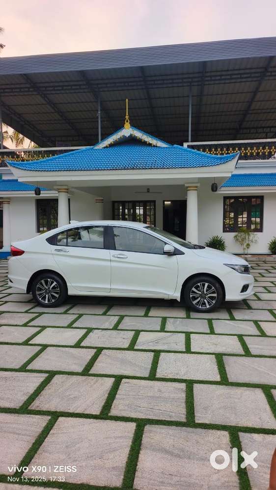 Honda City I-vtec V, 2017, Petrol