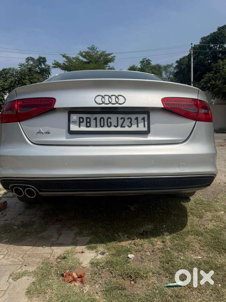 Audi A4 2013 Diesel 100000 Km Driven