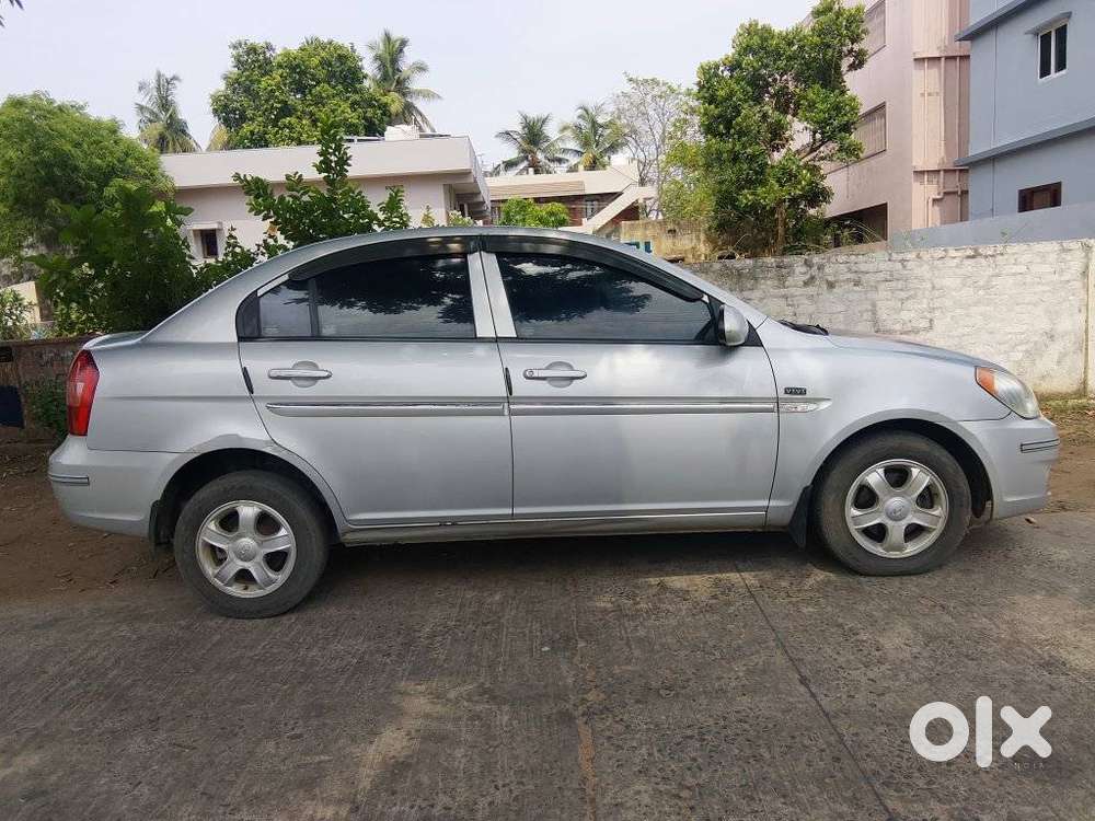 Hyundai Verna Sx 1.5 Petrol Ivt, 2009, Petrol
