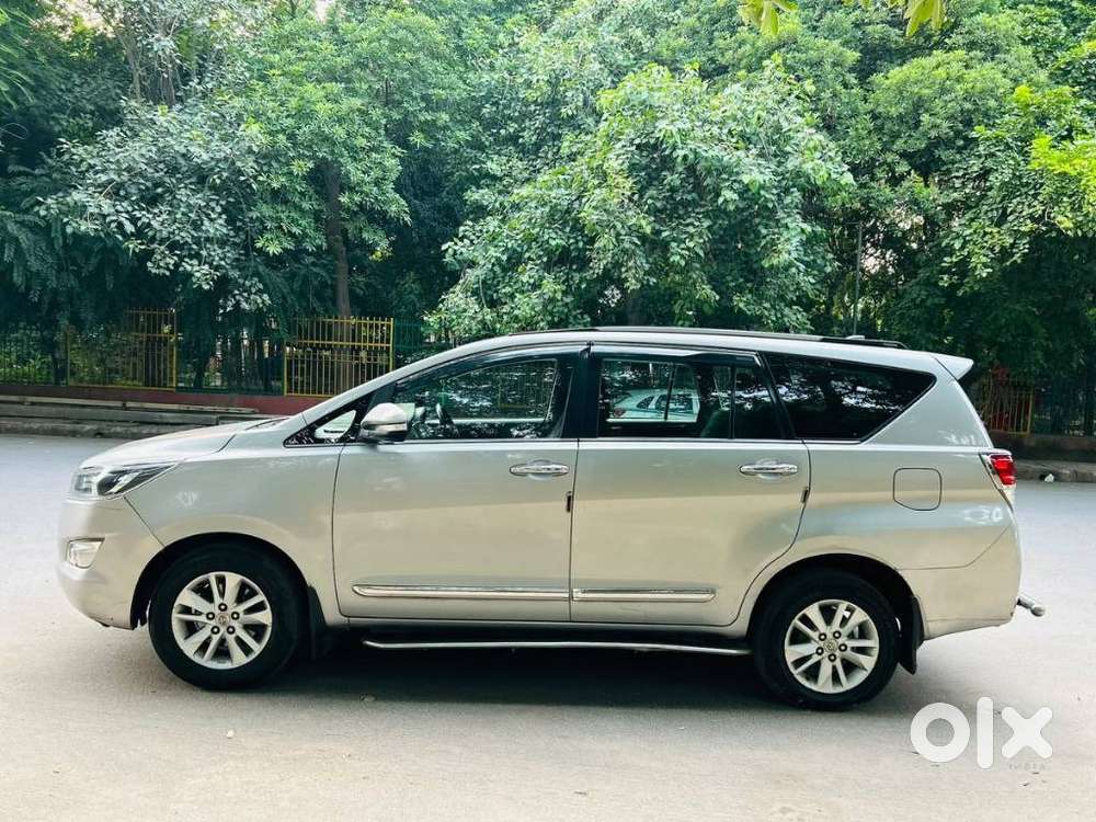 Toyota Innova Crysta 2.4 V 7 Str, 2017, Diesel
