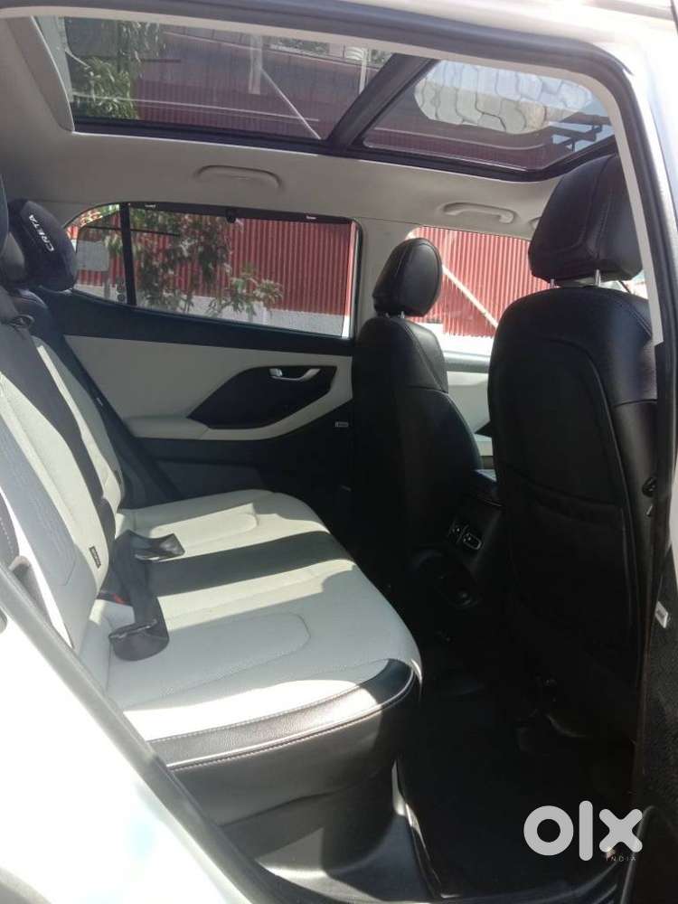 Hyundai Creta Sx (o) 1.5 Petrol Cvt, 2022, Petrol