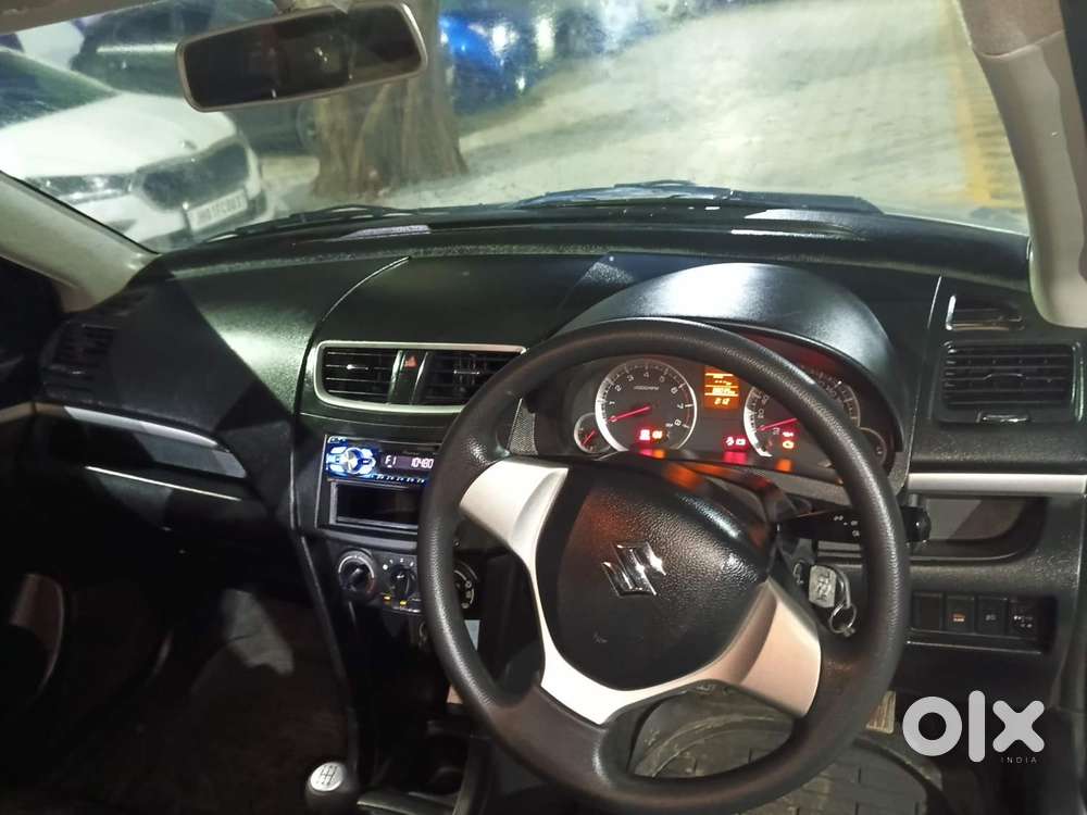Maruti Suzuki Swift Vvt Vxi, 2012, Petrol