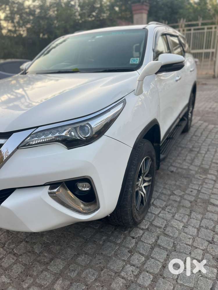 Toyota Fortuner 3.0 4x2 Automatic, 2017, Diesel