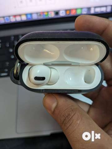 Apple discount pod case