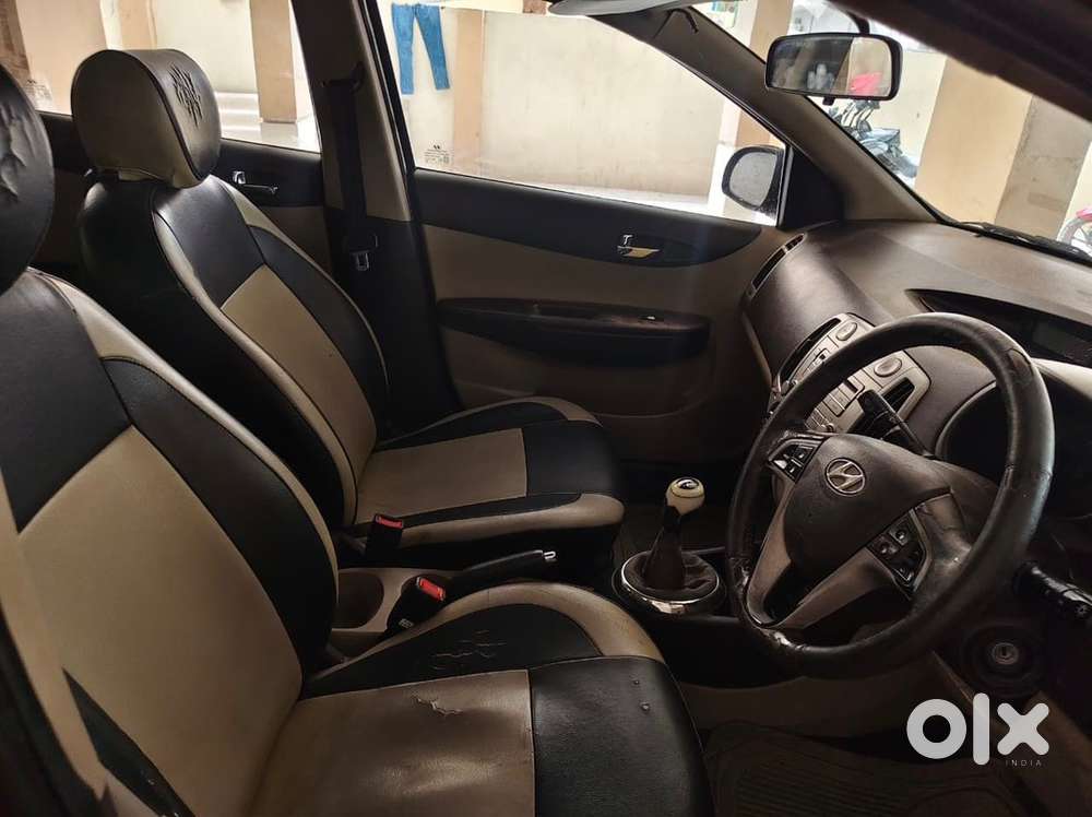 Hyundai I20 Sportz 2011