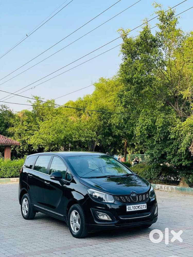 Mahindra Marazzo M6, 2019, Diesel