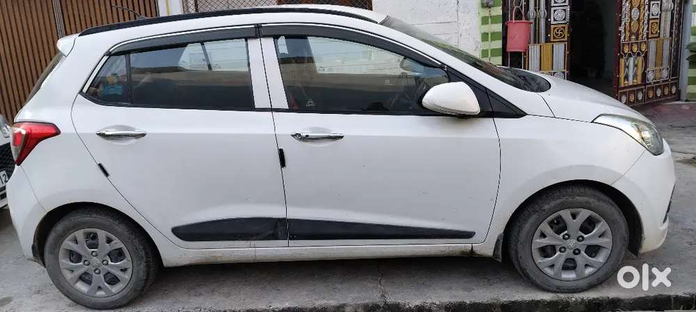 Hyundai Grand I10 Sportz 2015