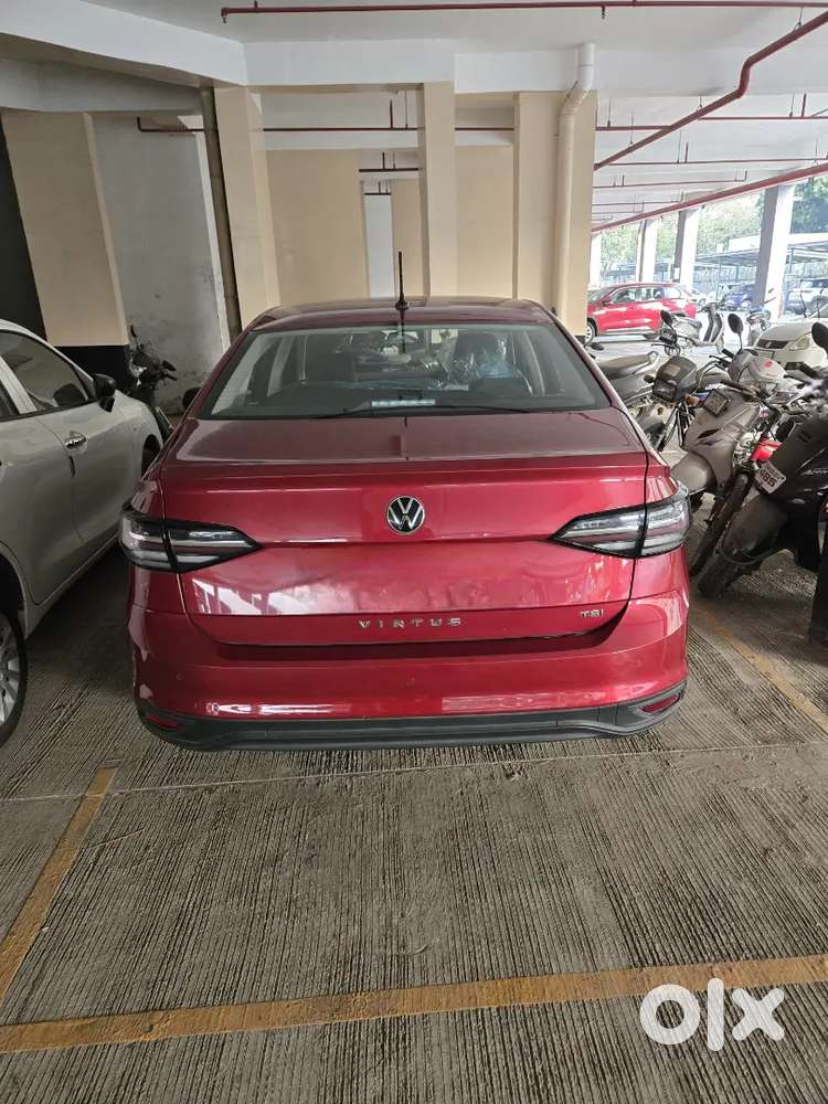 Volkswagen Virtus 2025 Petrol 6705 Km Driven