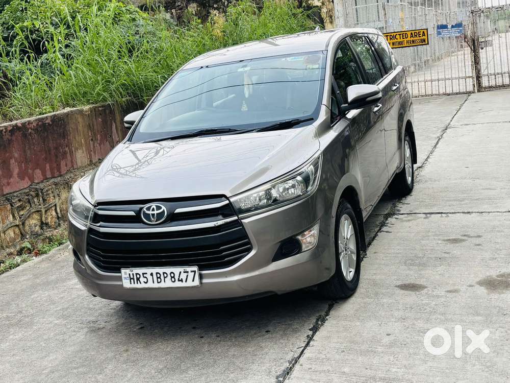 Toyota Innova Crysta 2.4 G Plus Mt, 2017, Diesel